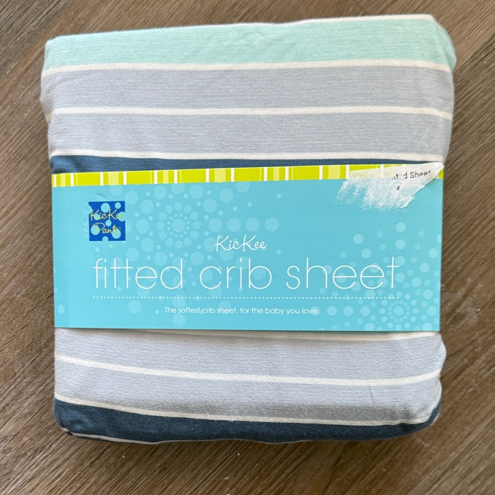 NEW KicKee Bamboo Fitted Crib Sheet in Blue and Gray Stripes